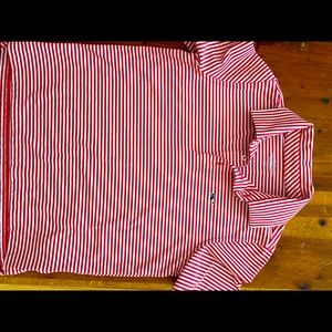 Vineyard vines red stripe golf performance polo